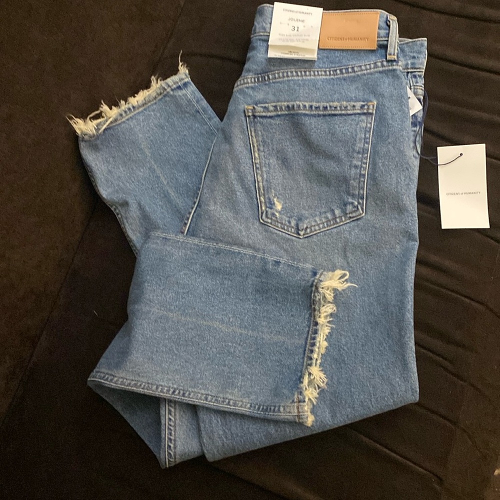 NWT- Citizens of Humanity - high rise vintage slim!  So cute!